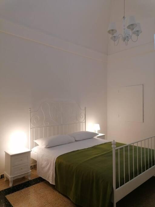 Apt X 2, Monopoli Centro, Casa Pitti Exteriör bild