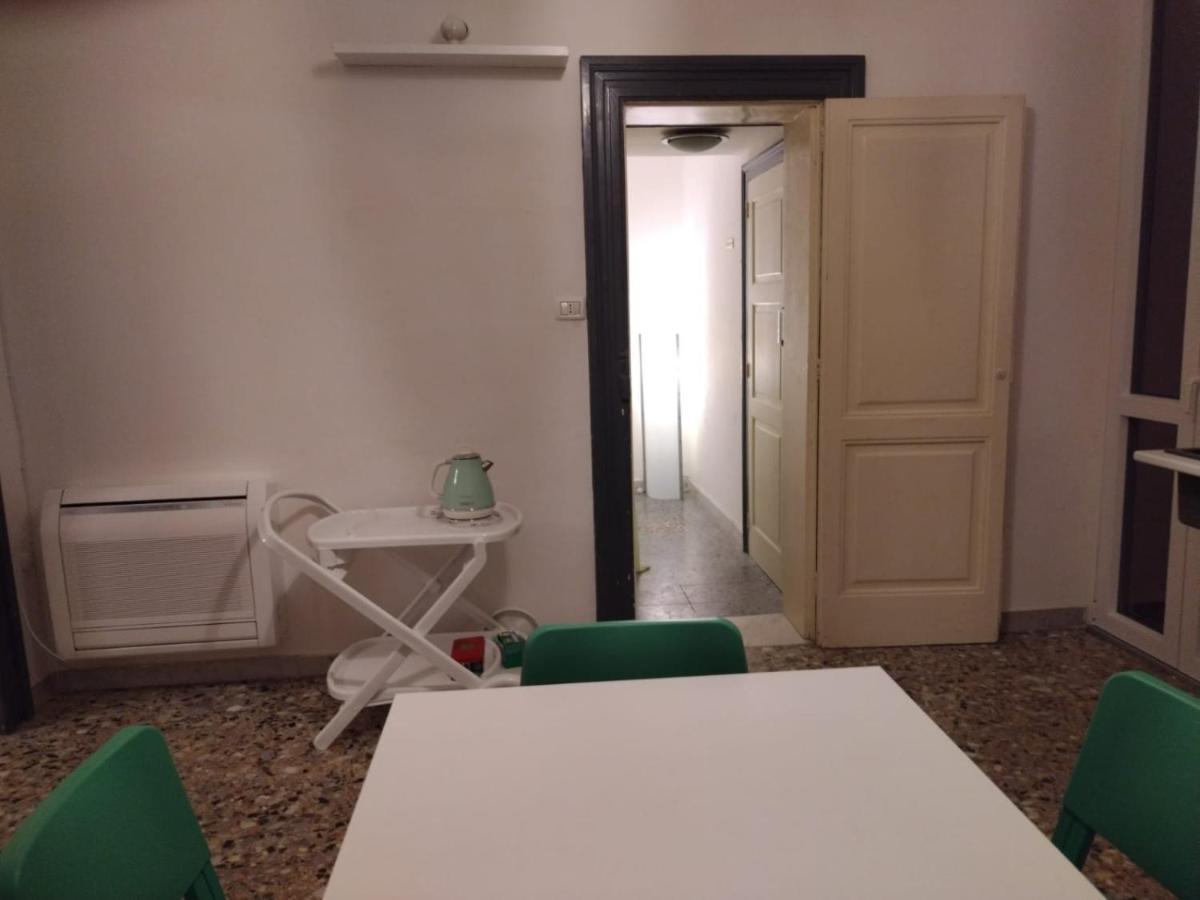 Apt X 2, Monopoli Centro, Casa Pitti Exteriör bild